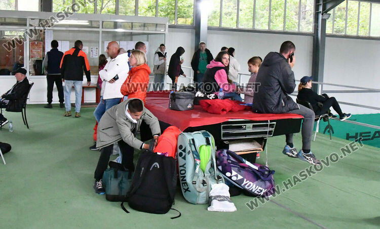 47 състезатели стартираха в международен турнир по тенис в Хасково