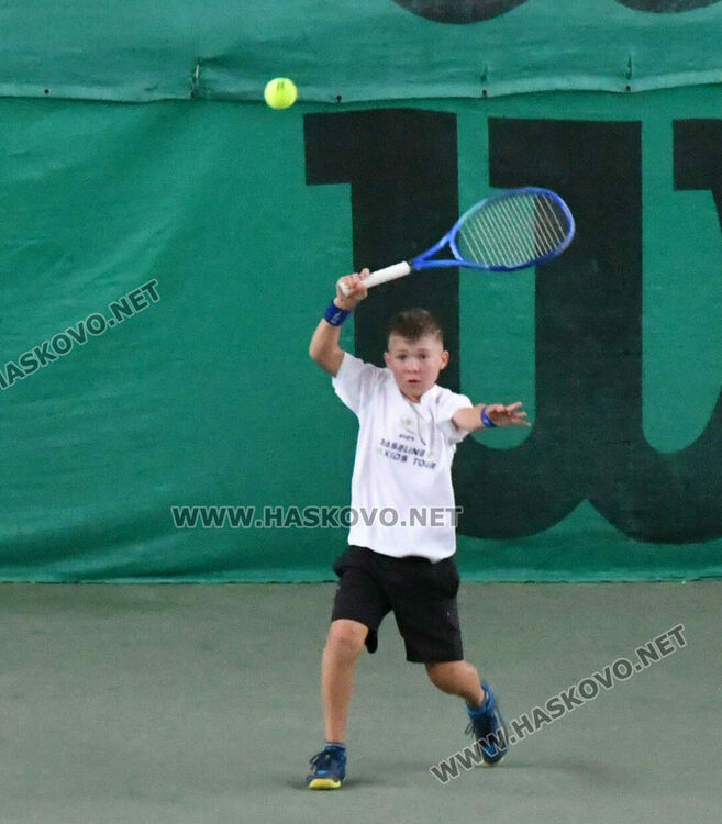 47 състезатели стартираха в международен турнир по тенис в Хасково