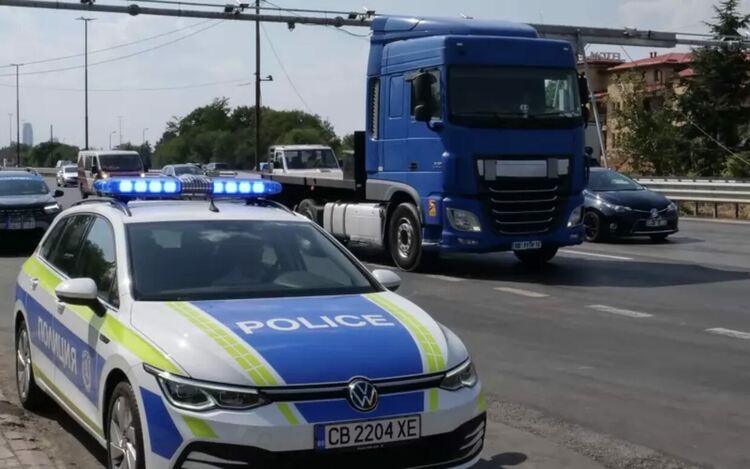 Цял месец не стигна на МВР да започне да налага санкции за десетките хиляди нарушения на средната скорост