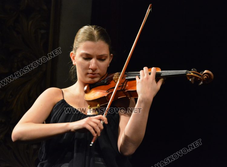 4 концерта и 14 млади цигулари в Музикалните дни „Проф. Недялка Симеонова“ в Хасково