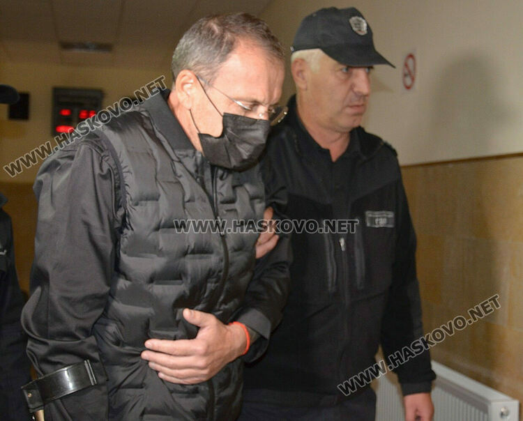 Бизнесменът Стойчо Захариев ще бъде под домашен арест в хасковски хотел