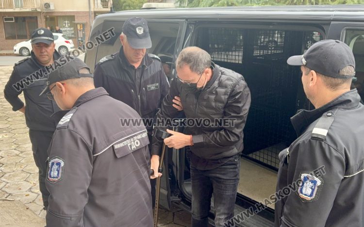 Арестуваха хасковския бизнесмен, издирван за цигарената фабрика край Момково 