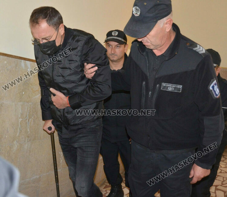 Бизнесменът Стойчо Захариев ще бъде под домашен арест в хасковски хотел