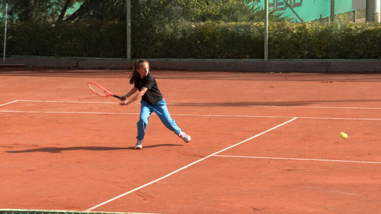 Кайра и Митко с поредни победи на тенис турнира в Хасково 