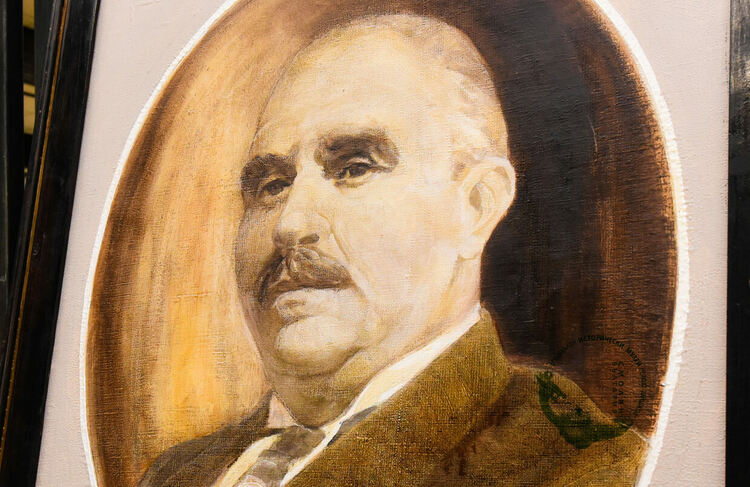 РИМ „Стою Шишков“ – Смолян представя изложба „Пазим наследството“ по повод 160 години от рождението на своя основател