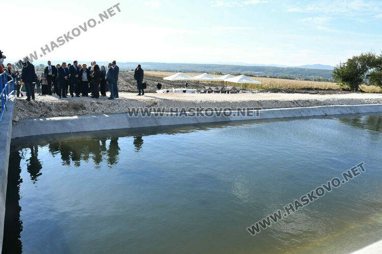 Премиерът Желязков край Хасково: Оставки в правителството не се обсъждат 