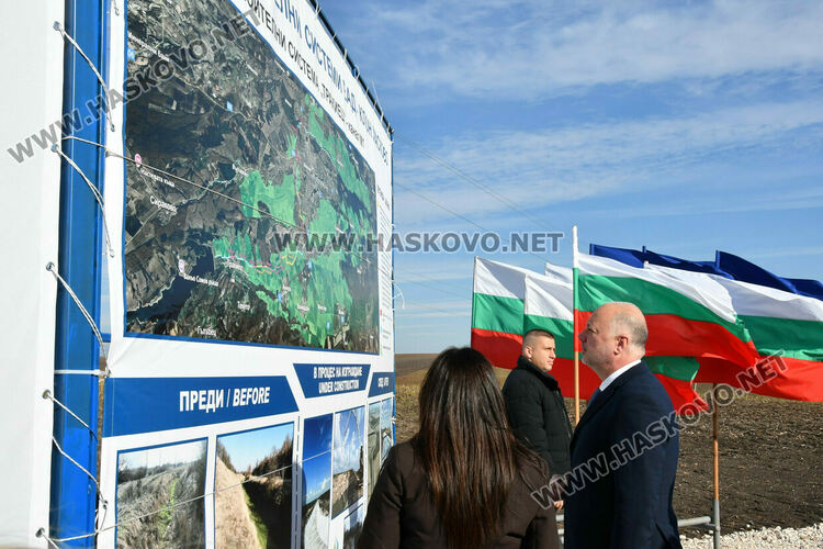 Премиерът Желязков край Хасково: Оставки в правителството не се обсъждат 