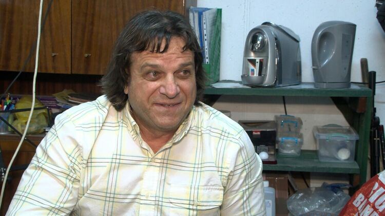 Делчо Манолов -  главен треньор на СК по кик бокс и муай тай „Тангра – Спорт“ – Хасково