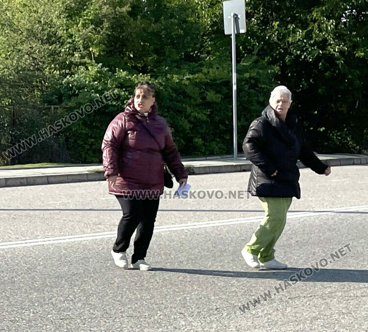 Жители на кв. „Бадема“ искат пешеходна пътека до автобусната спирка заради трафика и инцидентите