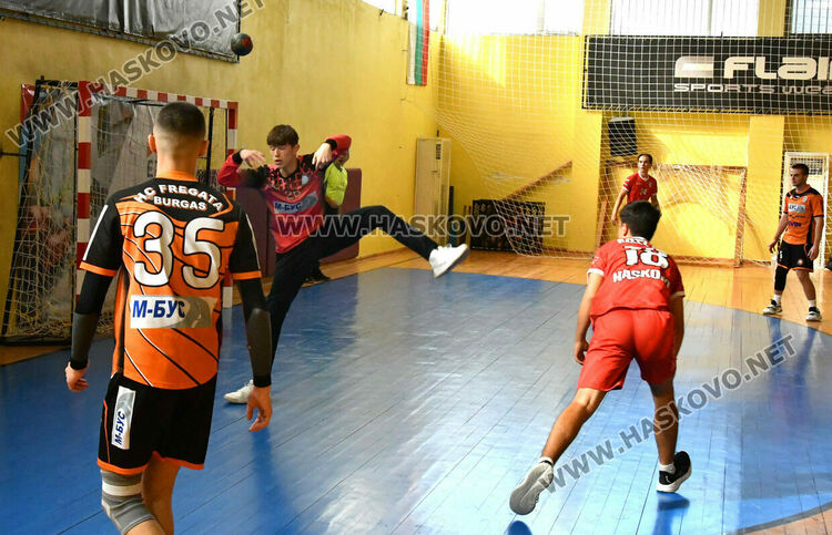 Младежите на „Асти ‘91“ стартираха с победа новия сезон в зона „Тракия“