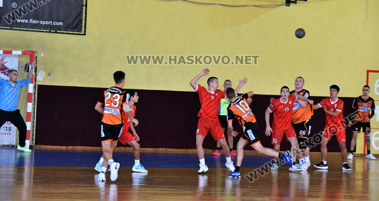 Младежите на „Асти ‘91“ стартираха с победа новия сезон в зона „Тракия“