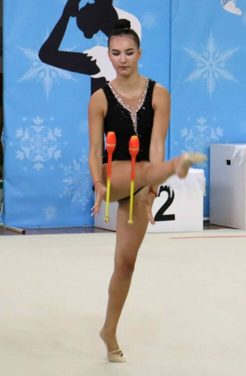 Хасково е домакин на турнира по художествена гимнастика „Ледена Кралица на Аида“