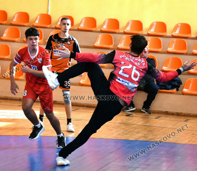 Младежите на „Асти ‘91“ стартираха с победа новия сезон в зона „Тракия“