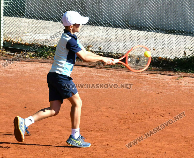 Руснак победи Митко Генов на финала на тенис турнира в Хасково