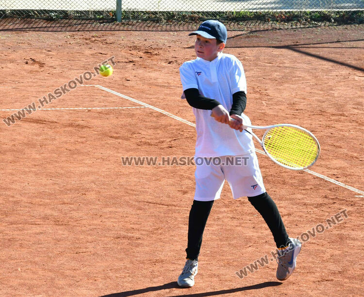 Руснак победи Митко Генов на финала на тенис турнира в Хасково