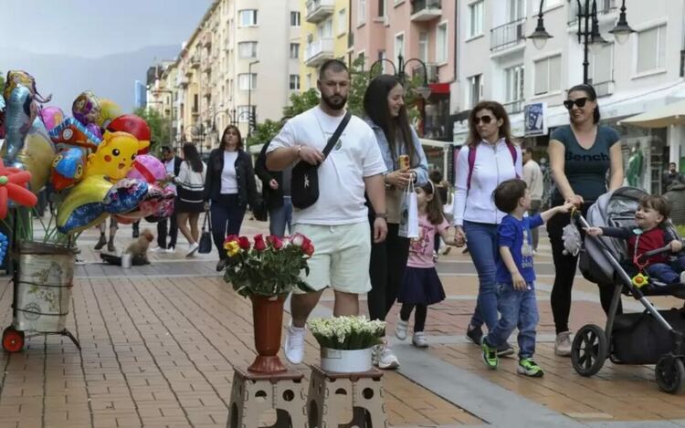 Над 700 000 българи живеят в други европейски страни