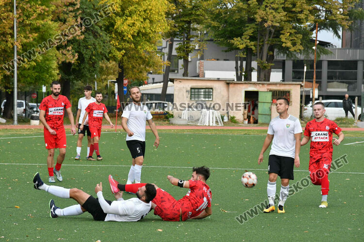 ФК „Хасково“ с първо равенство за сезона