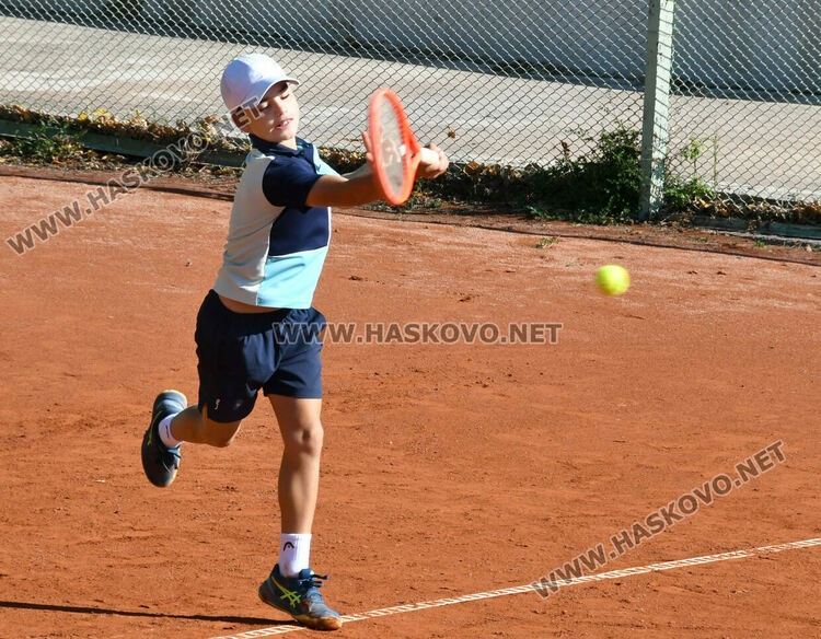 Руснак победи Митко Генов на финала на тенис турнира в Хасково