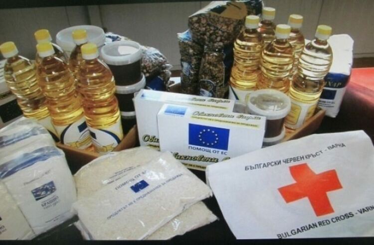 БЧК започна раздаването на хранителни продукти и хигиенни материали в Смолянска област