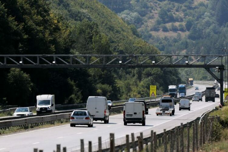 Тол системата започва автоматично претегляне на ТИР-овете