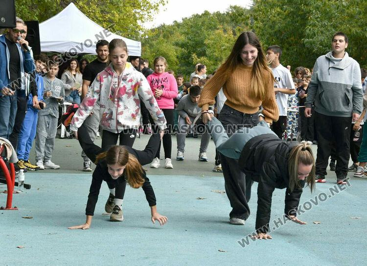 Стотици деца се вдъхновиха от героите на популярно реалити в спортен празник в парк „Кенана“