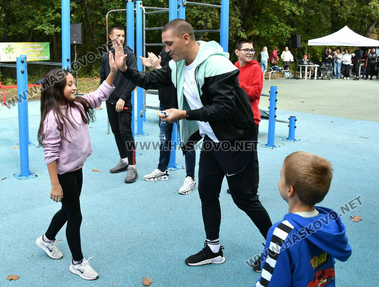 Стотици деца се вдъхновиха от героите на популярно реалити в спортен празник в парк „Кенана“