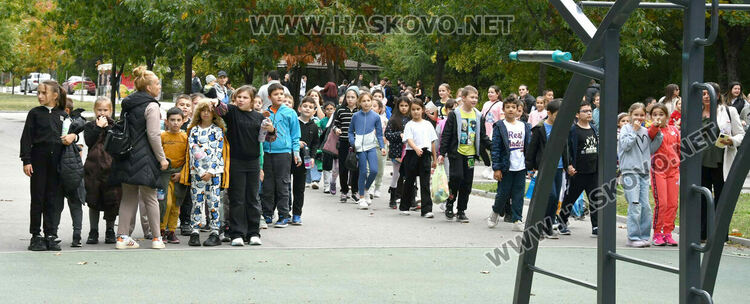 Стотици деца се вдъхновиха от героите на популярно реалити в спортен празник в парк „Кенана“