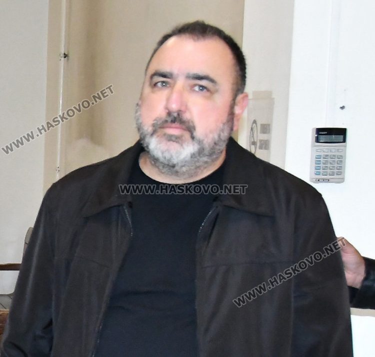 адвокат Аврамов