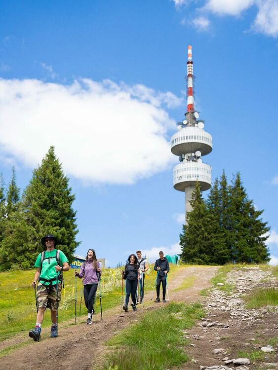 Над 7 млн. лева приходи от нощувки през август в Смолянско 