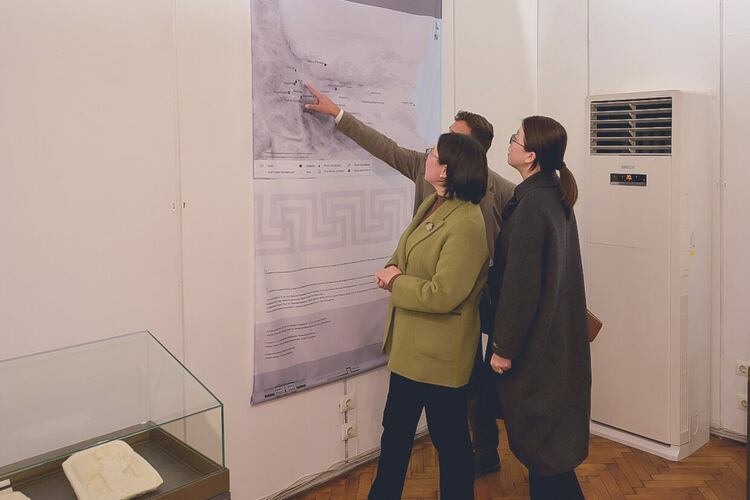 Изложбата „Богове и светилища в Римска Тракия“ бе открита в Регионалния исторически музей