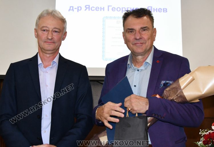 Бивш депутат и бивш социален зам.-министър е „Лекар на годината“  