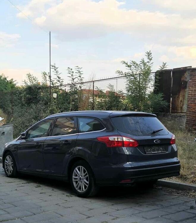 Продължава кампанията за поставяне на уведомления за премахване на изоставени автомобили