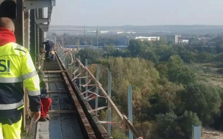 Ремонтът на най-стария мост на Дунав между България и Румъния трябва да приключи другото лято.