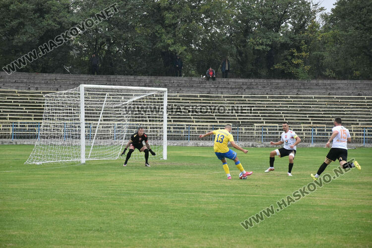 В мач със 7 гола „Димитровград“ загуби от „Раковски“ 