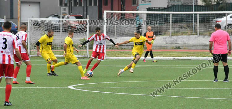 8 гола видяха запалянковците на стадион „Младост“