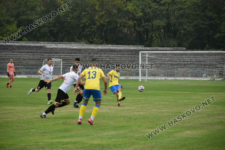 В мач със 7 гола „Димитровград“ загуби от „Раковски“ 