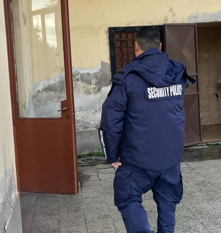 Около 10 % избирателна активност в Черногорово 