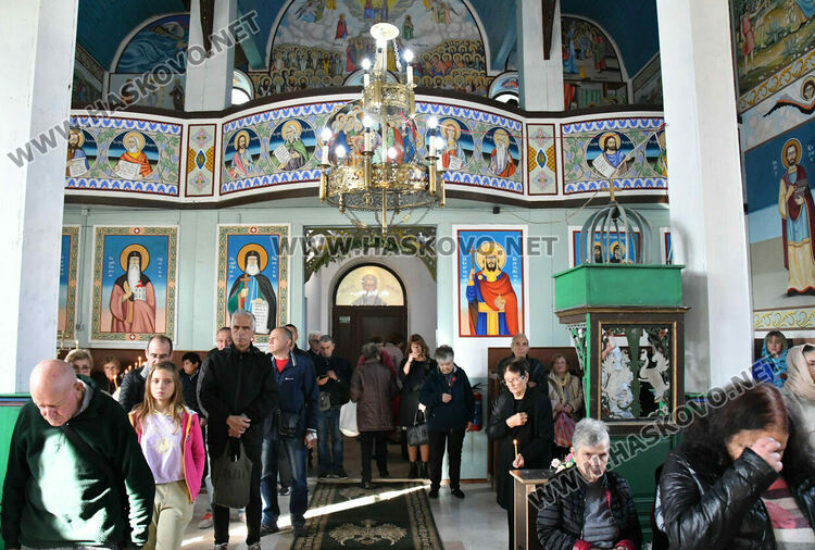 Литургия, водосвет и курбан за стогодишния юбилей на църквата в село Конуш 