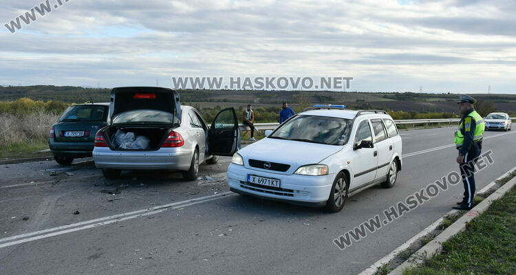 13-годишен пострада при катастрофа край Хасково