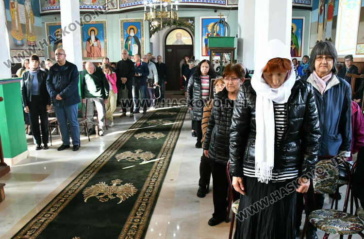 Литургия, водосвет и курбан за стогодишния юбилей на църквата в село Конуш 