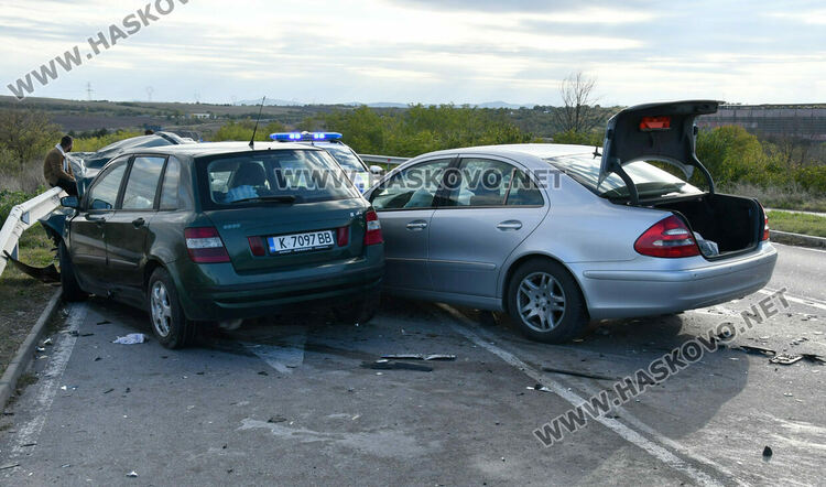 13-годишно дете пострада при катастрофа