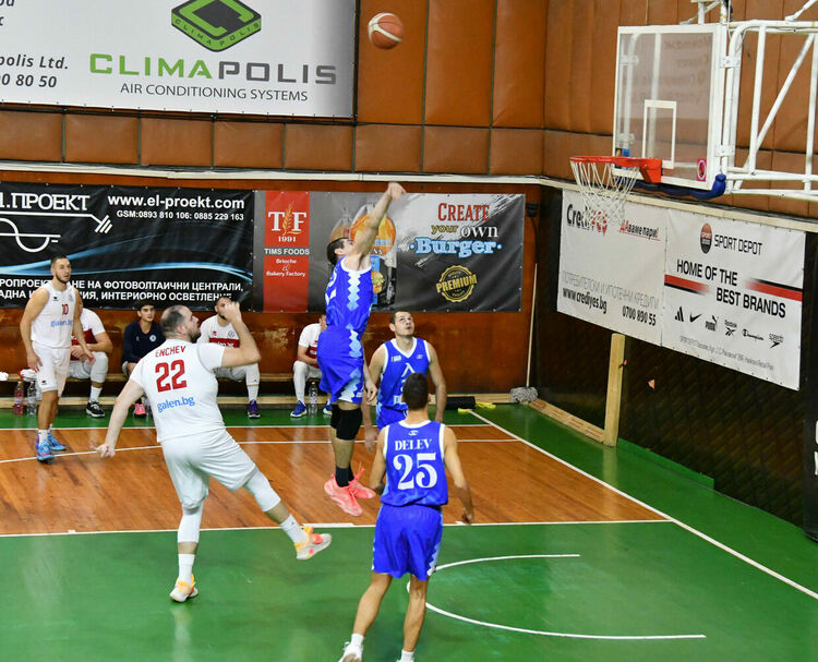 Баскетболистите на „Хасково“ биха „Левски“ за четвърти успех през сезона 