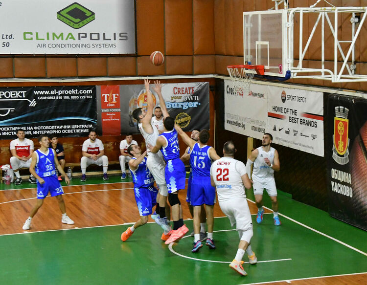 Баскетболистите на „Хасково“ биха „Левски“ за четвърти успех през сезона 