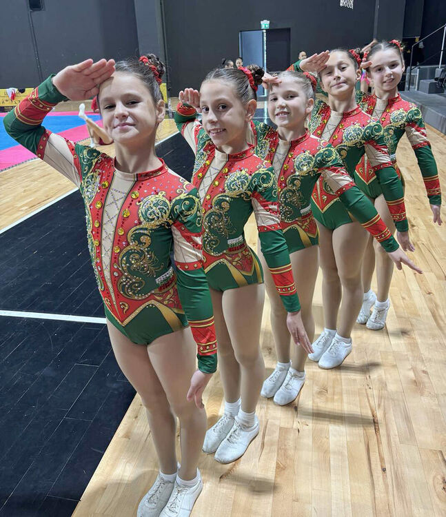 Състезателите на „Виолена“ с два комплекта златни медали от Балканските игри в Молдова