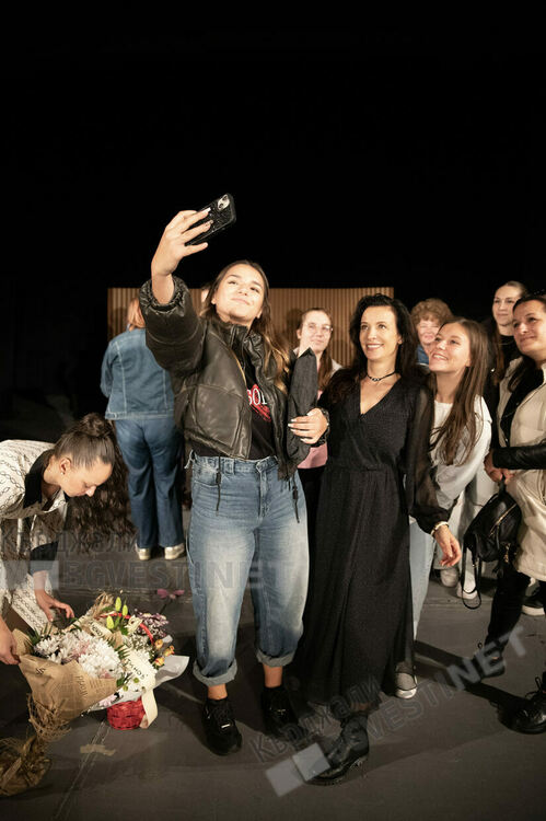 Актрисата Яна Маринова:Младите хора на Кърджали са открити и любопитни,показват,че им пука за ставащото около тях