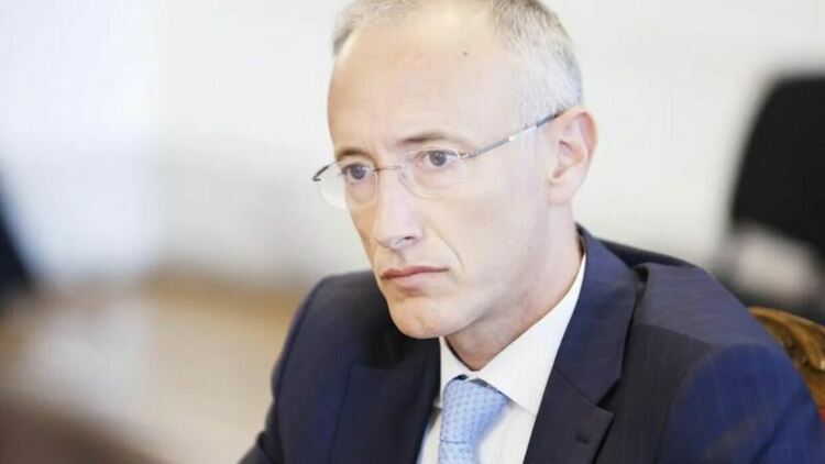 Красимир Вълчев свиква извънредно съвещание заради намушканото дете в столично училище