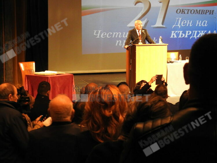 Кърджали на крака пред Ерол Мюмюн за стореното през последните две години