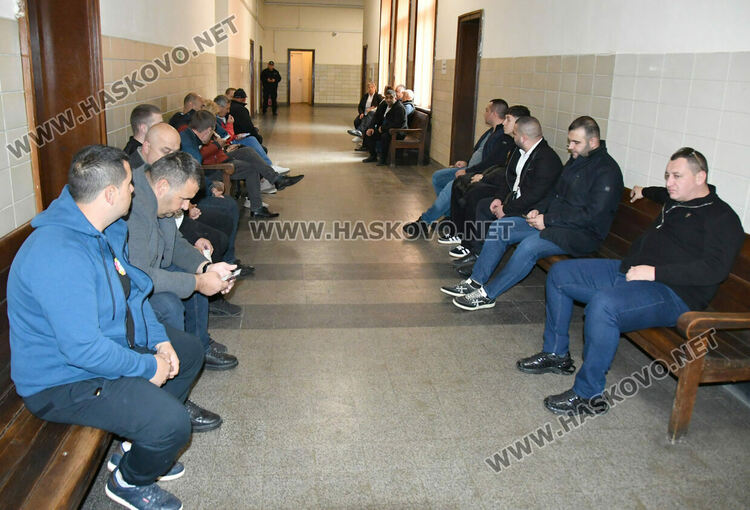 Отстраняват Мюмюн Искендер от длъжността кмет на община Минерални бани