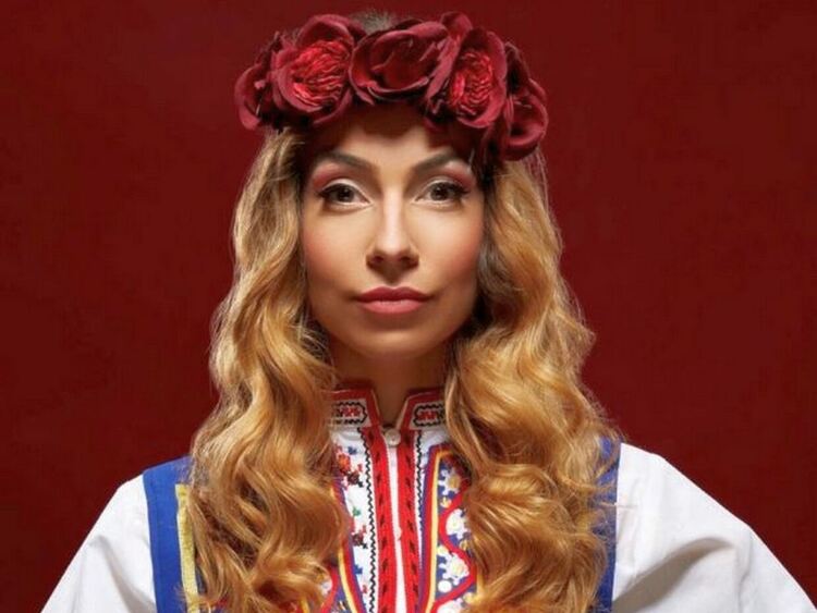 Поли Хубавенска вдъхва нов живот на „Пустоно лудо и младо“