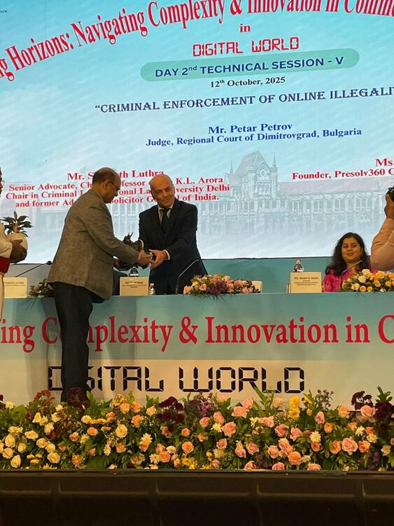 Как съдия от Димитровград консултира магистрати в Индия по въпроси на киберпрестъпността